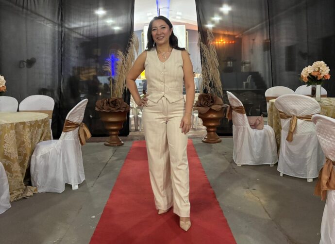 Cristina Pacheco administra loja de variedades e roupas em Itacoatiara; conheça