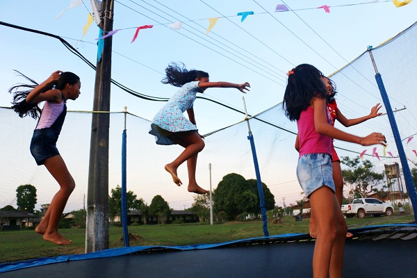 1ª edição do projeto 'Brincadeiras de Rua com os Amigos' celebra o Dia das Crianças em Figueiredo