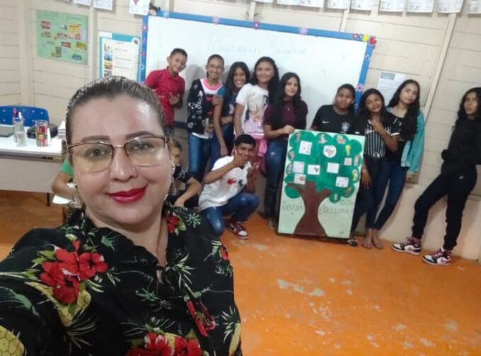 Conheça a professora Adriana Aguiar: 26 anos dedicados à educação em Manaquiri