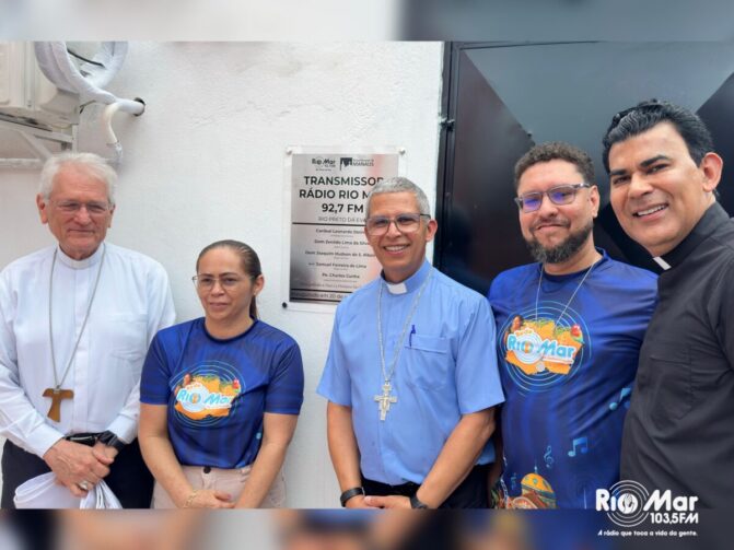 Retransmissora de rádio católica é inaugurada em Rio Preto da Eva