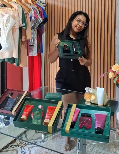 Roselene Nunes empreende no ramo dos cosméticos, em Iranduba