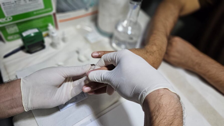 Dezembro Vermelho: Amazonas amplia diagnósticos, prevenção e cuidados as ISTs e Aids