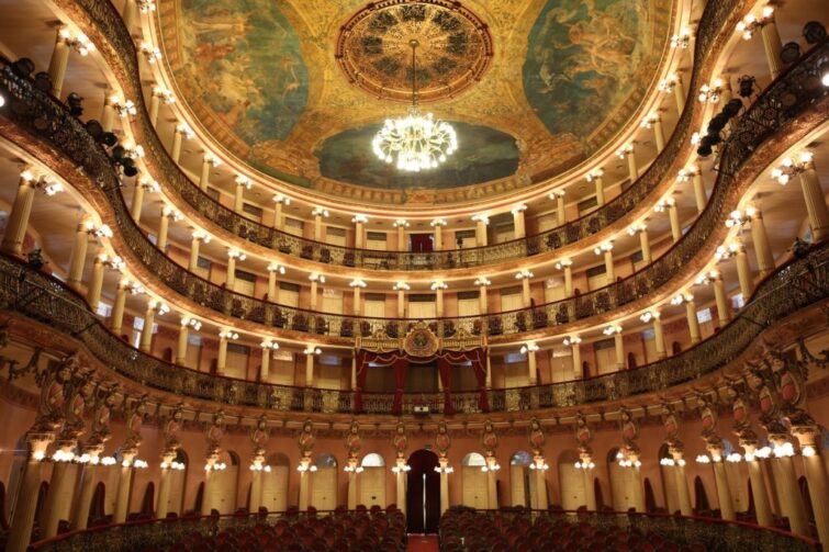 Manaus é apontada entre destinos tendência para 2026, segundo pesquisa global