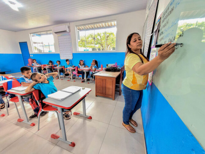 Inscrições para concursos da educação começam dia 7 de janeiro, em Rondônia