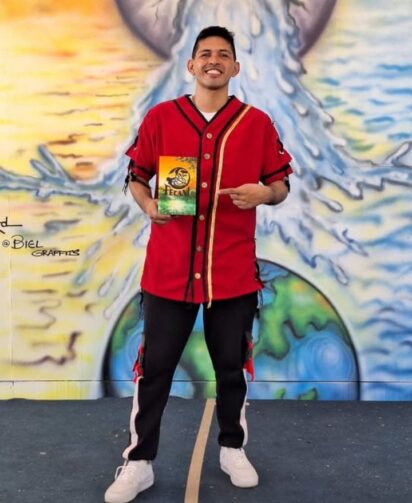 Carlos Junior atua com dança urbana há mais de dez anos, em Iranduba