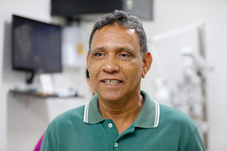 Após cirurgia de catarata, morador de Iranduba celebra retorno à rotina e ao trabalho