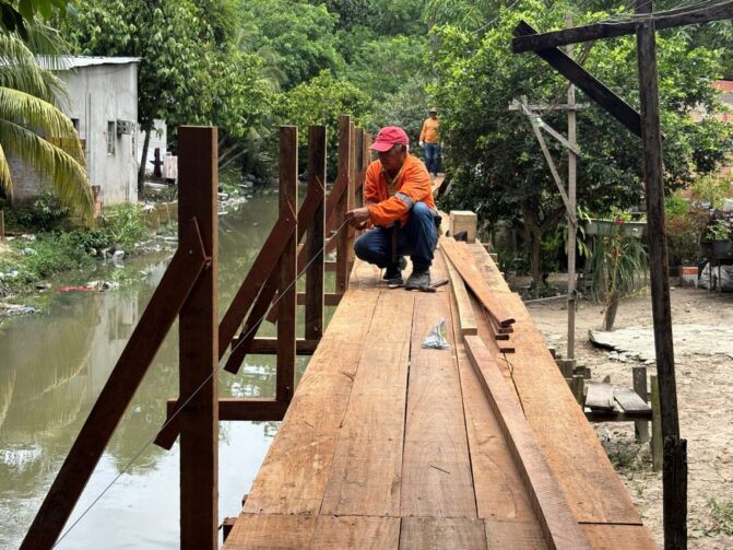 Nova ponte de 40 metros melhora acesso na comunidade Nova Esperança, no Coroado
