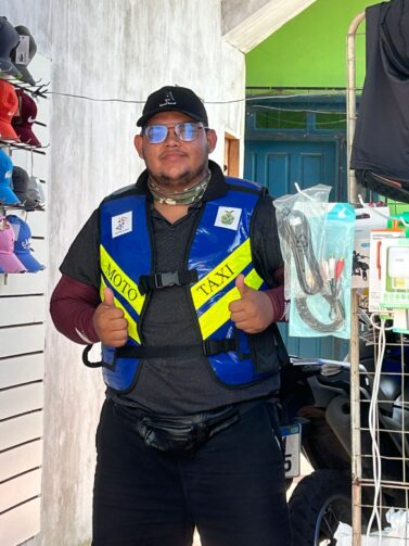 Conheça a trajetória de Augusto Lopes e a loja Gugu Variedades em Codajás