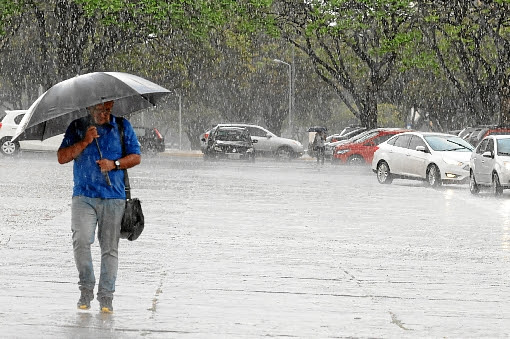 Chuvas intensas elevam notificações de gripe grave em Rondônia