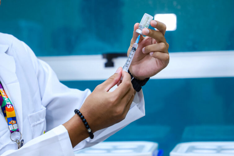 Vacina contra influenza passa a ser ofertada a toda a população em Manaus