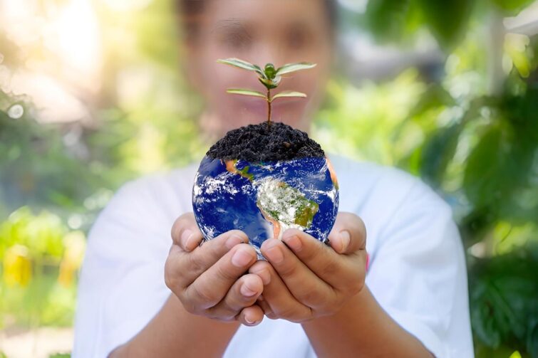 Dia da Terra: Educadora de Autazes destaca dicas simples de cuidado com o meio ambiente