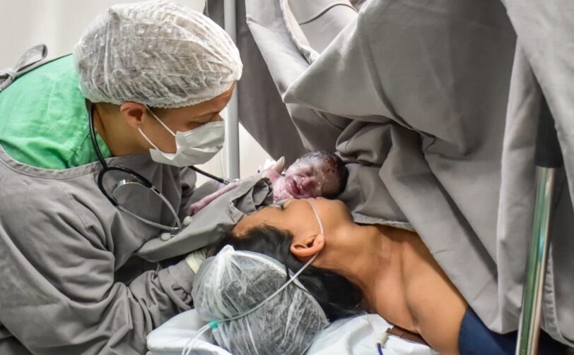 Moradora de Tefé protagoniza parto raro de trigêmeos em Manaus