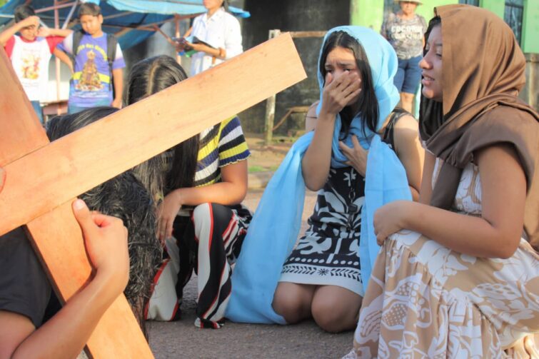 Encenações da Paixão de Cristo mobilizarão fiéis em Autazes nesta sexta-feira