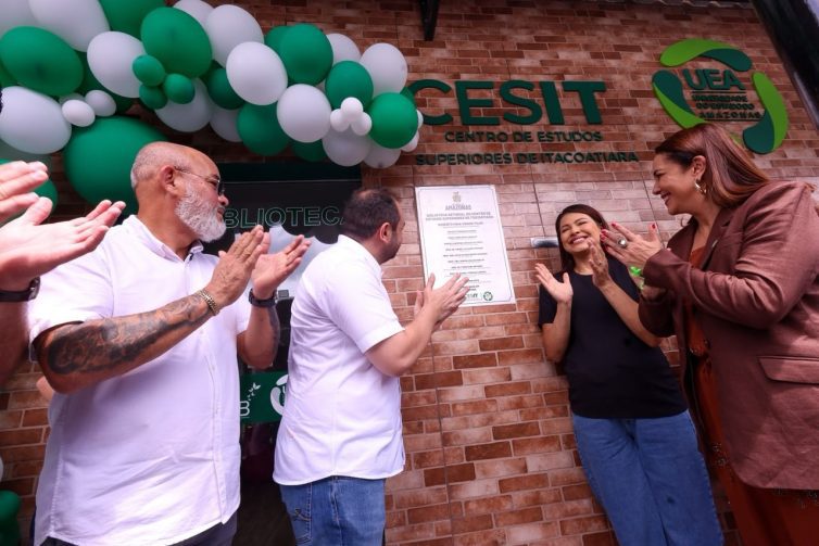 Centro de Estudos Superiores da UEA é inaugurado em Itacoatiara