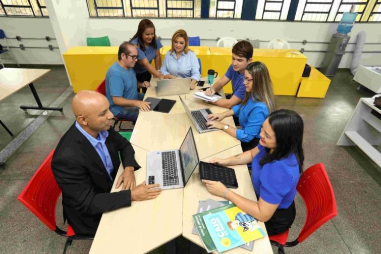 Processo Seletivo para novos diretores escolares da rede estadual do AM está com inscrições abertas