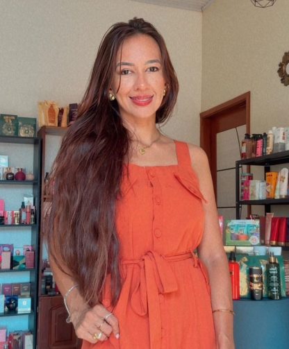 Julinne Romão compartilha seu trabalho no ramo de perfumaria em Itacoatiara