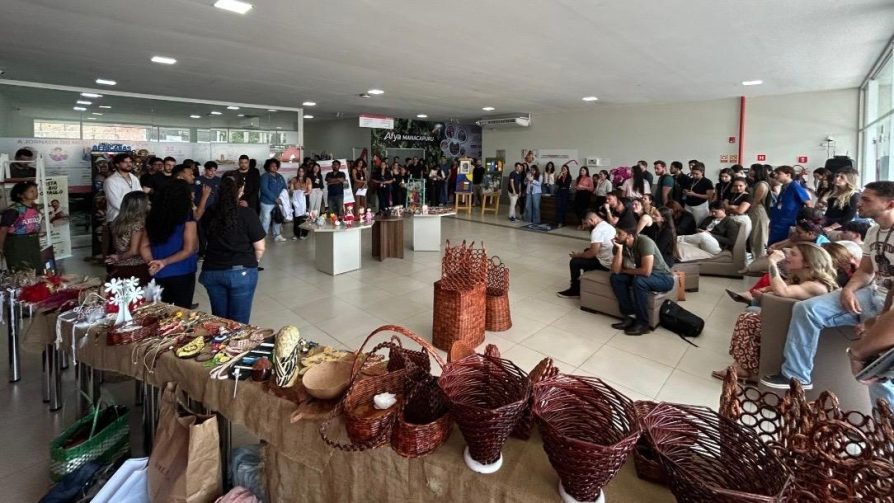 Mostra científica em Manacapuru destaca pesquisas sobre desafios da saúde na Amazônia