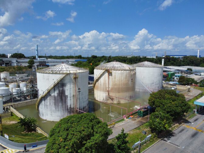 Empresa é multada em mais de R$ 4,5 milhões após vazamento de gás estireno em Manaus
