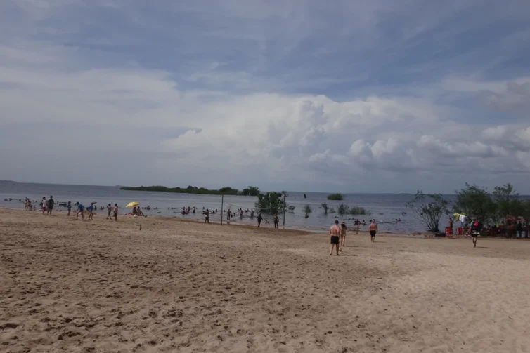 Saiba mais sobre a Praia do Japonês, em Iranduba