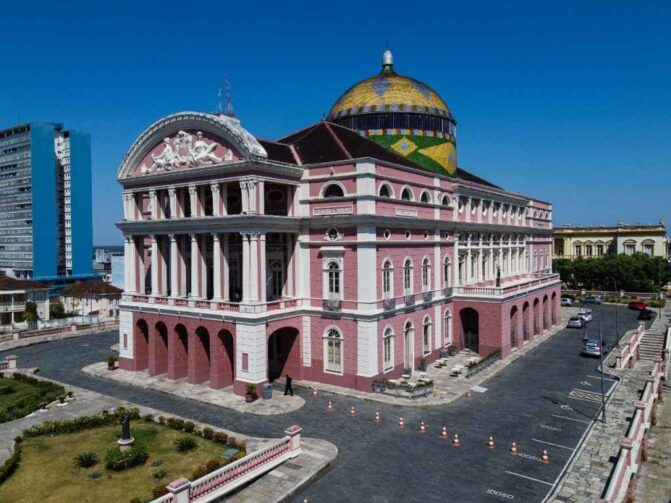 Teatros Amazonas e Theatro da Paz são reconhecidos como Patrimônio Mundial Cultural pela Unesco