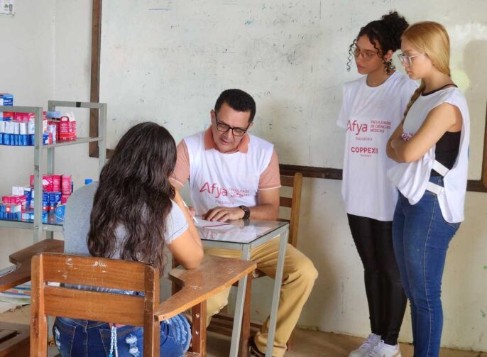 Em Manacapuru, instituição oferece consultas médicas especializada à população