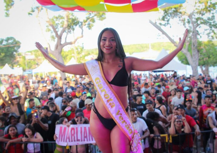 Marliane Mendonça é eleita a Garota Verão 2026 durante Festival de Caburi, em Parintins