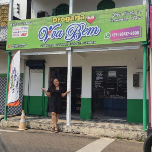 De funcionária a empresária: Ana Gleice constrói trajetória à frente de drogaria em Coari
