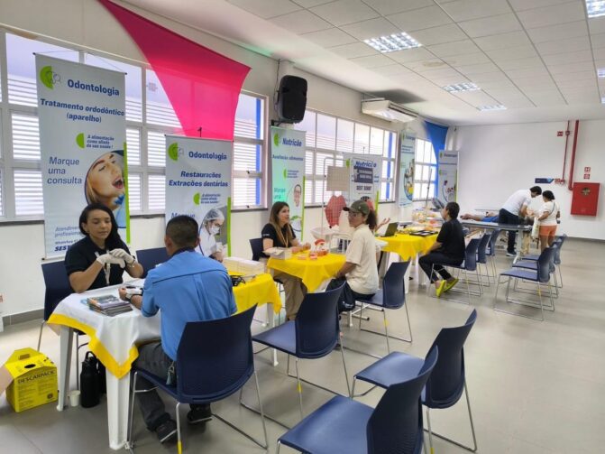 Ação oferece atendimentos de saúde e qualificação gratuitos em Manaus