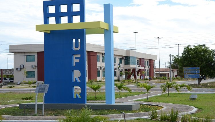 UFRR abre 53 vagas para mestrado e doutorado em Letras